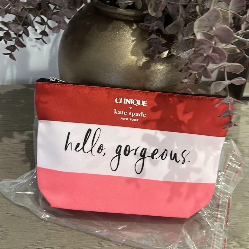 Clinique x Kate spade collaboration - Picture 4 of 6